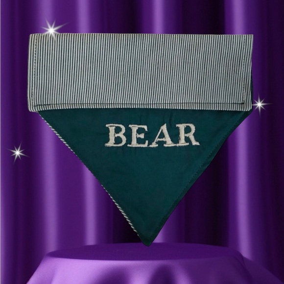 HANDMADE DOG BANDANA PERSONALIZED EMBROIDERED BEAR REVERSIBLE SLIP ON COLLAR - Picture 6 of 9